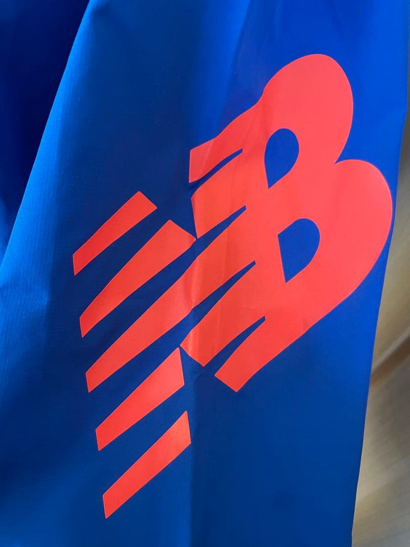 New Balance ニューバランス グラフィックウーブンジャケット