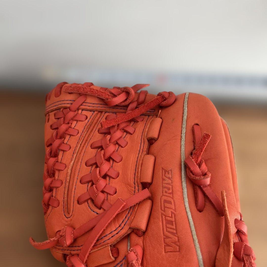 おしじ　Mizuno 右利き用　will drive グローブ　ジュニア