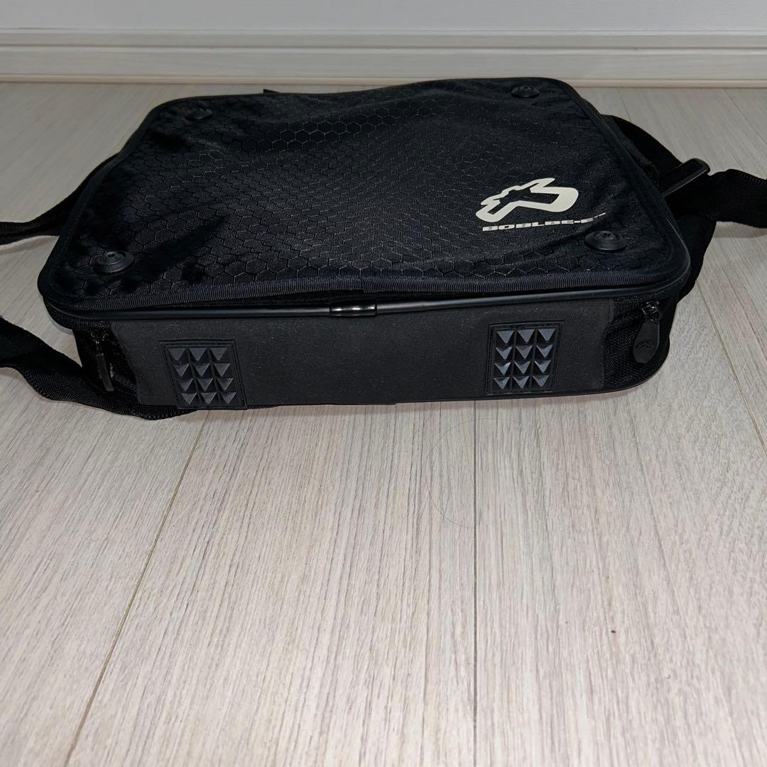 BOBLBEE ボブルビー スクエアバッグ　美品