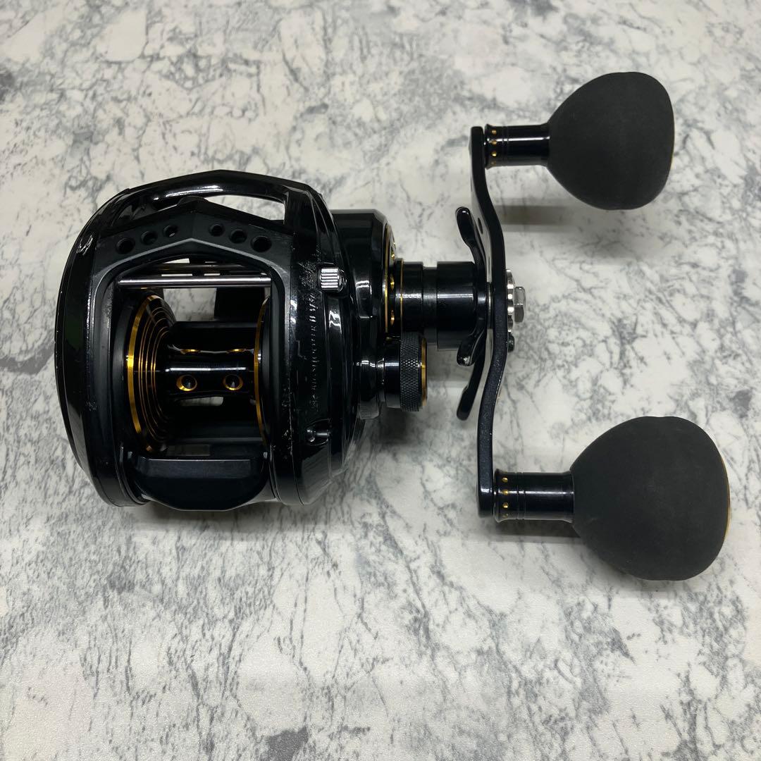 中古　ビックシューター　WM50 右巻きベイトリール 怪魚　ライギョ　ABU