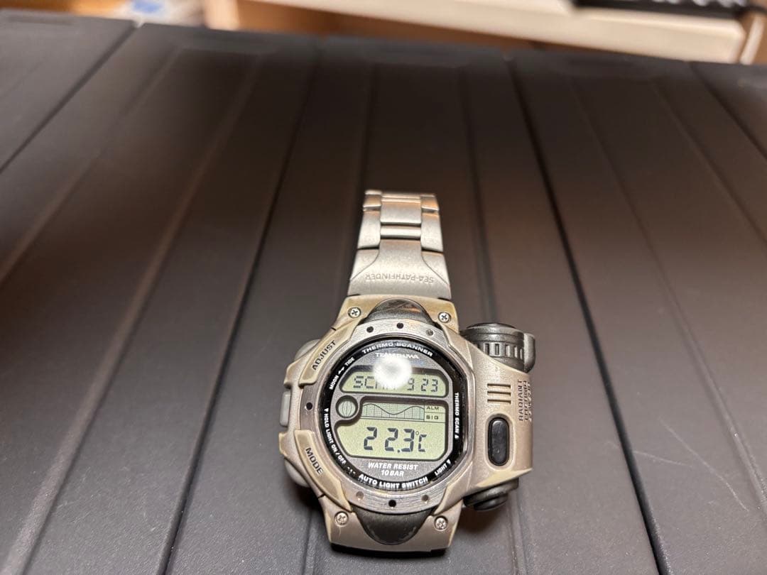 CASIO プロトレック　チームダイワウォッチ