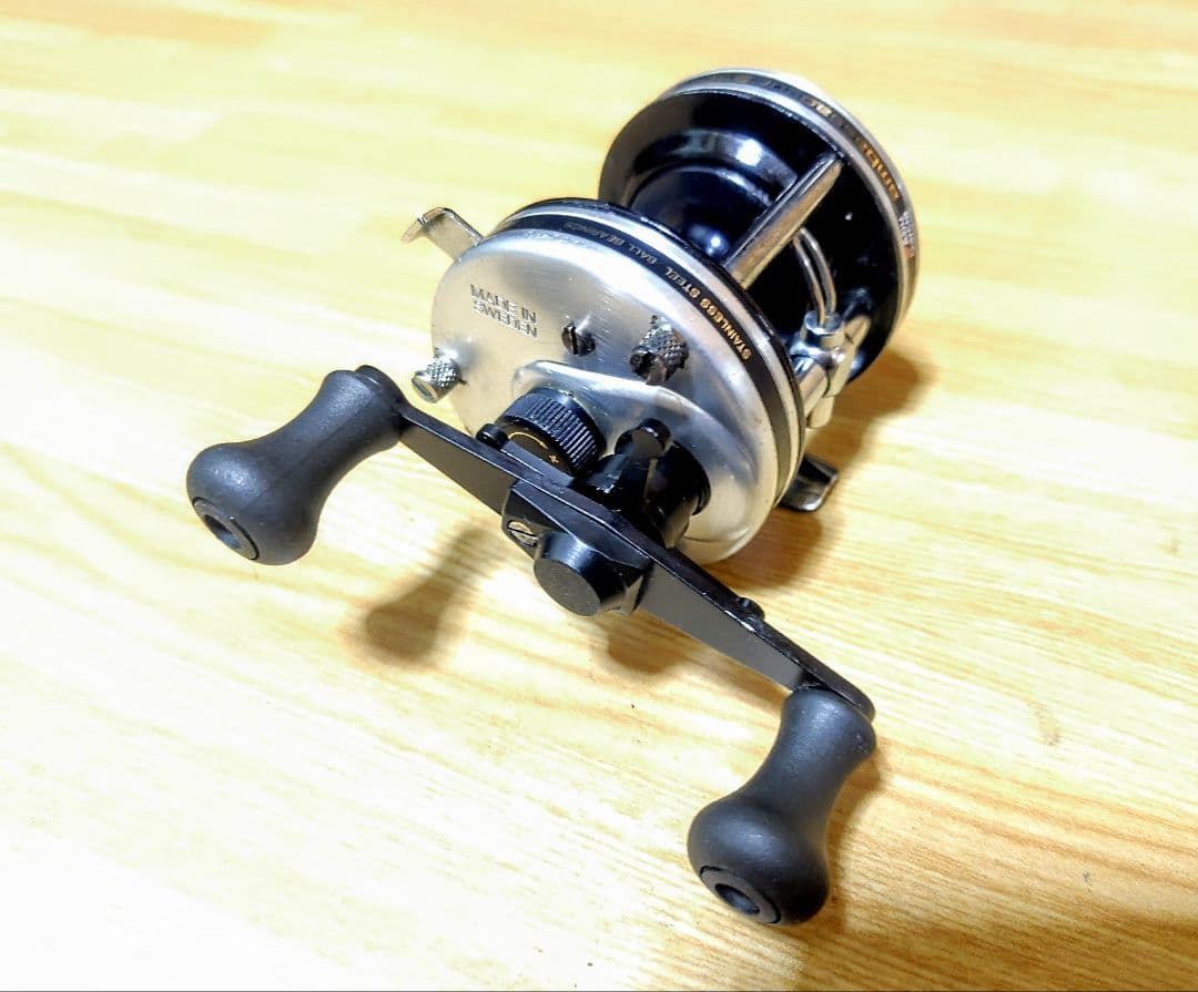 た*ち様 訳ありアンバサダー 5500 C 期間 良好 そこそこ綺麗　性能良いけ