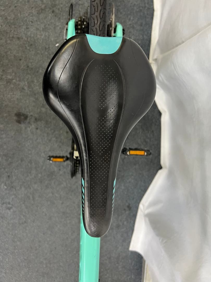 クロスバイク　Bianchi c.sport2 ビアンキ　シースポーツ
