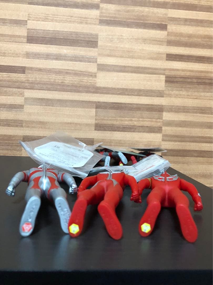 ウルトラヒーロー500 ソフビ9体&ブラザーズマント、キンガスパークセット