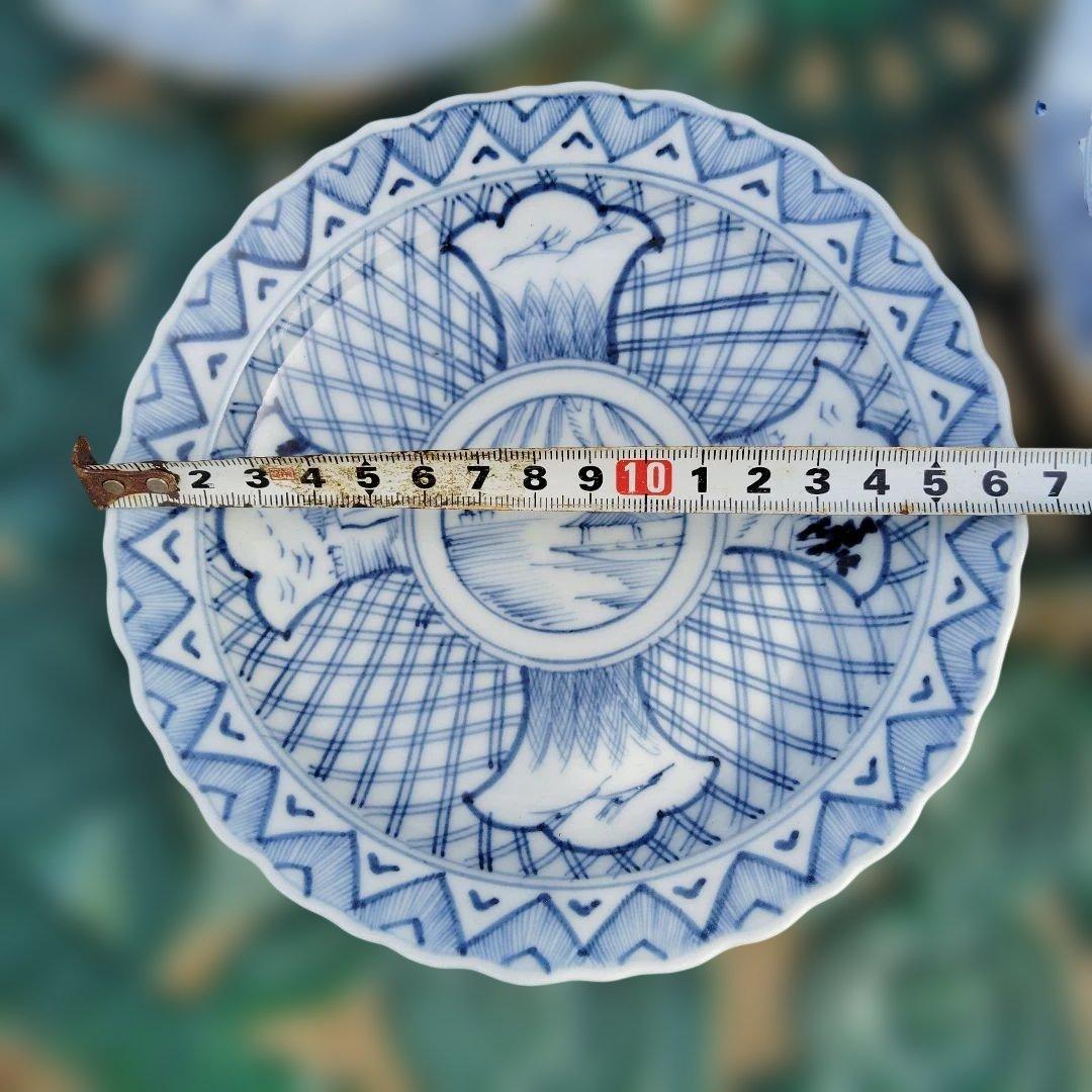 古伊万里，青白い絵柄の皿 4枚セット