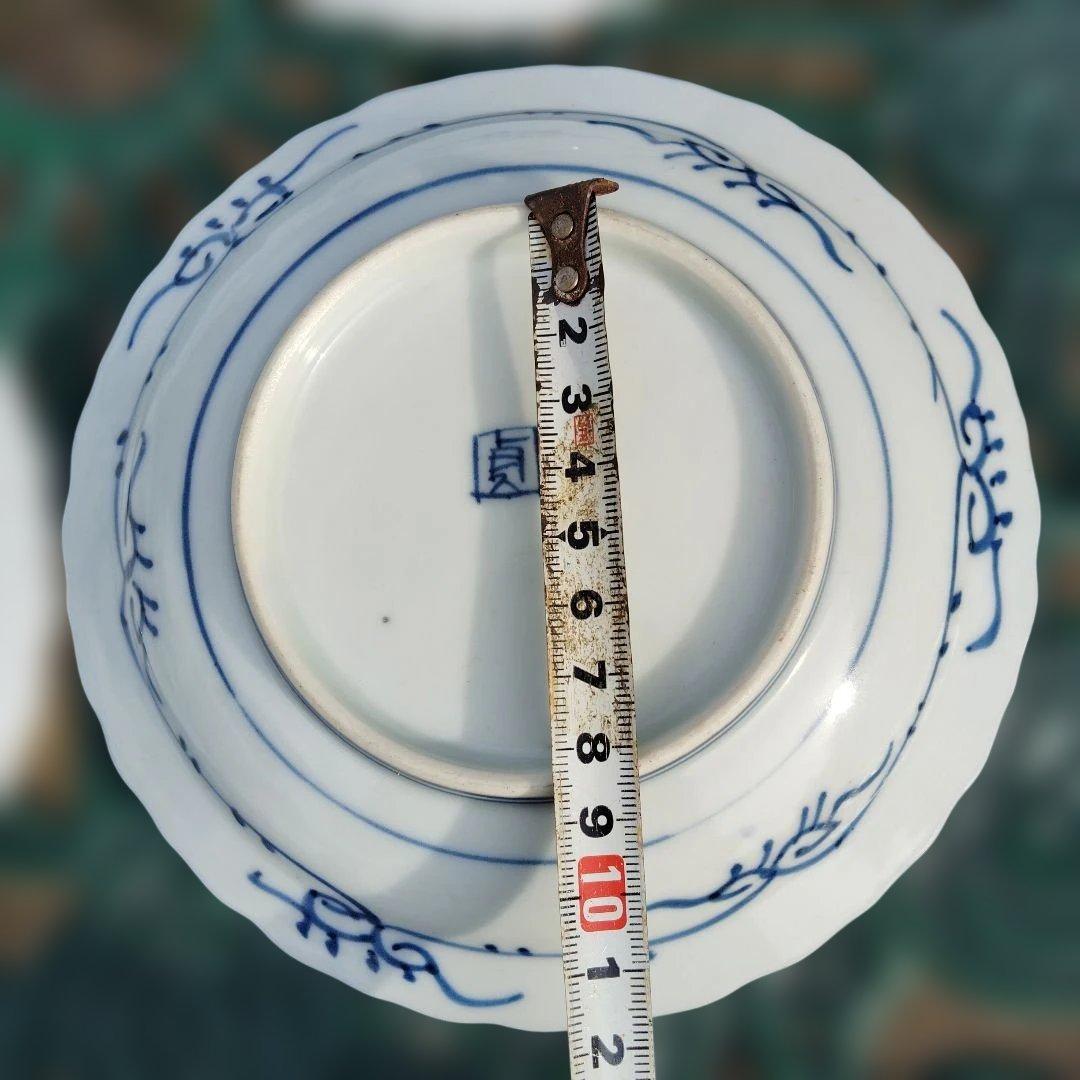 古伊万里，青白い絵柄の皿 4枚セット