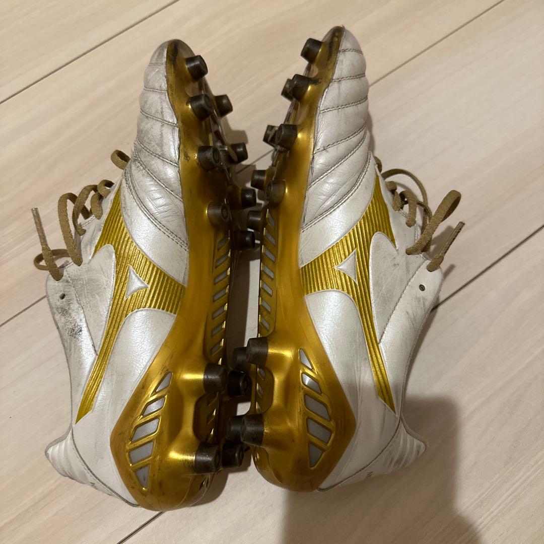 Mizuno モナルシーダネオ ホワイト/ゴールド 25.5