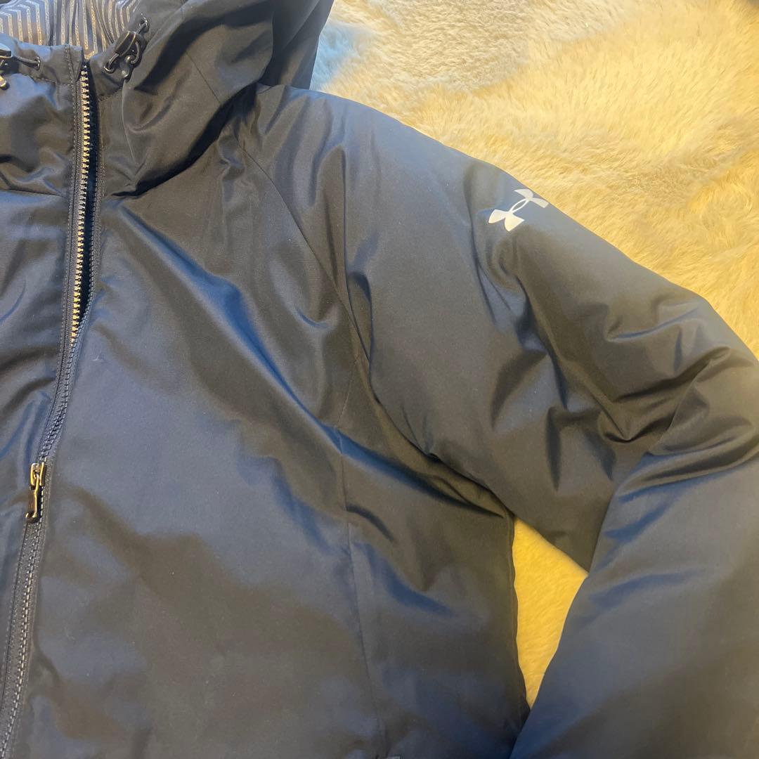 〈値引交渉可〉Under Armour ColdGear フード付ベンチコート
