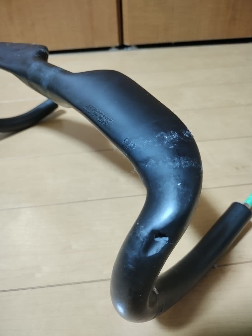 tni エアロファスト　360mm ドロップハンドル