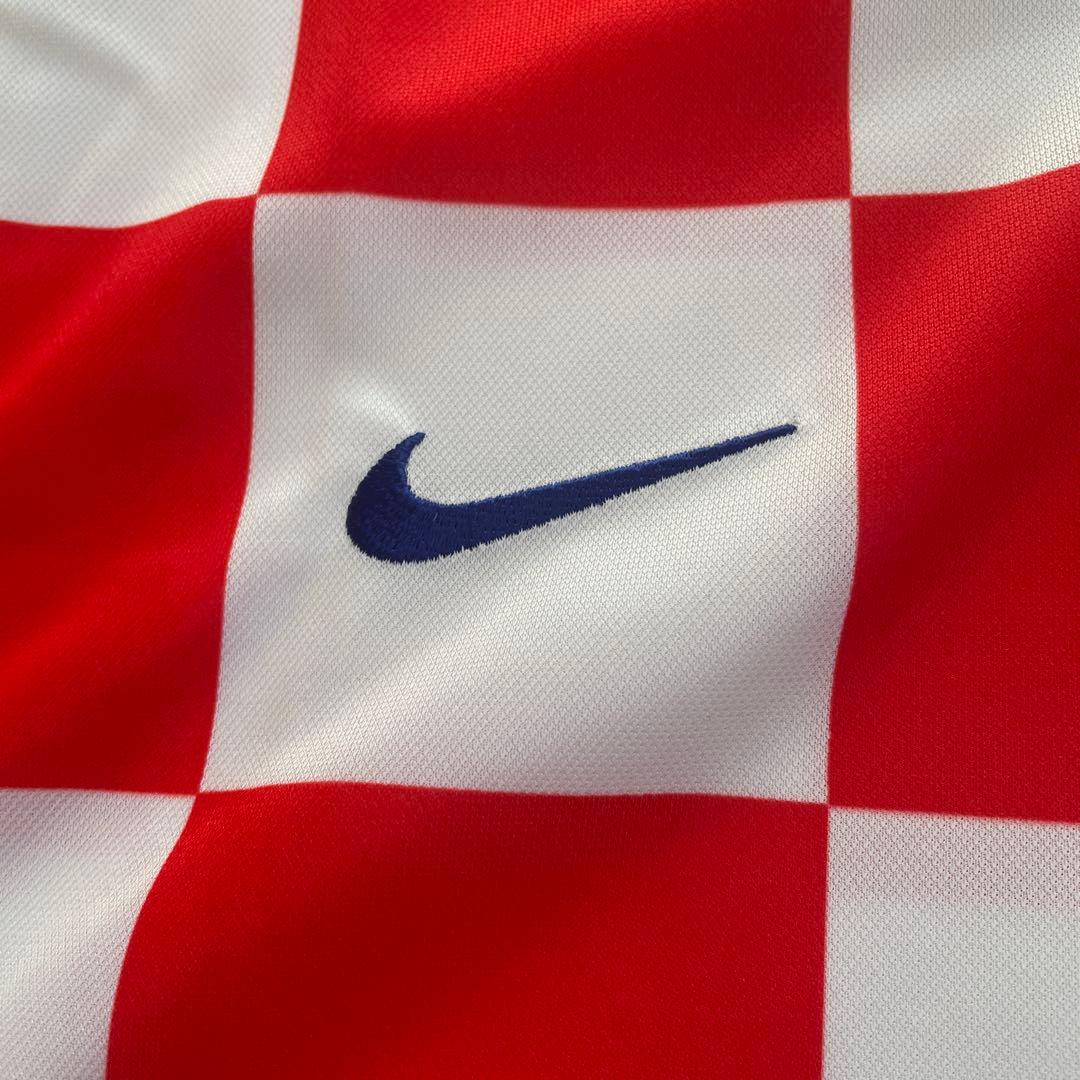 新品 タグ付き サッカークロアチア代表 ユニホーム