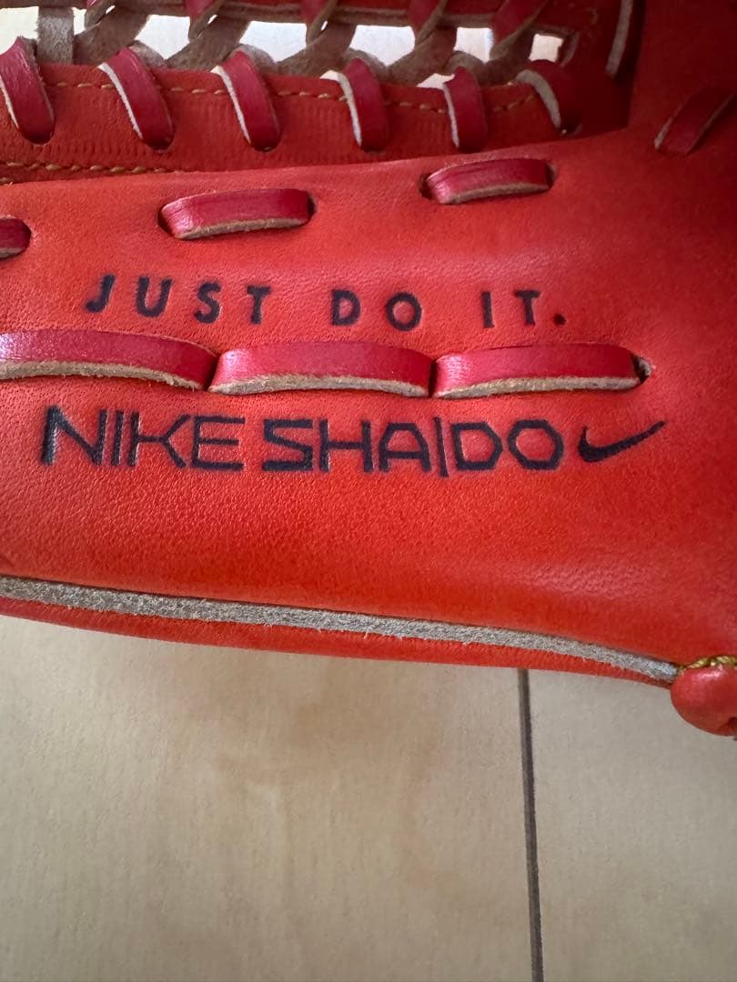 NIKE SHADO 軟式グローブ 内野手用