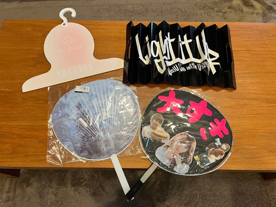 NiziUグッズ