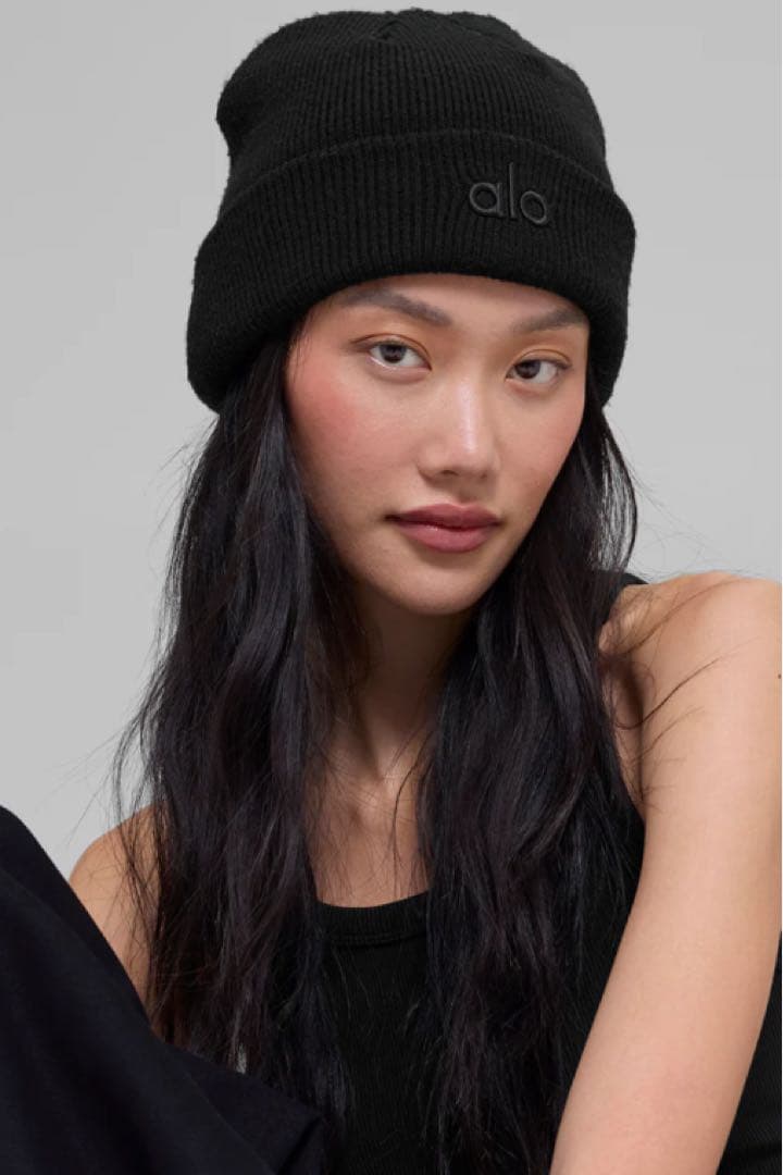 【新品未使用】alo yoga ビーニー ニットキャップ ブラック