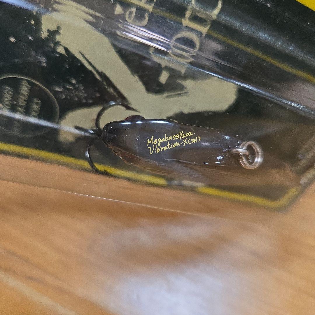 【激レア】メガバス　バイブレーション-Ｘ SN　ショップオリカラ BLACK赤目