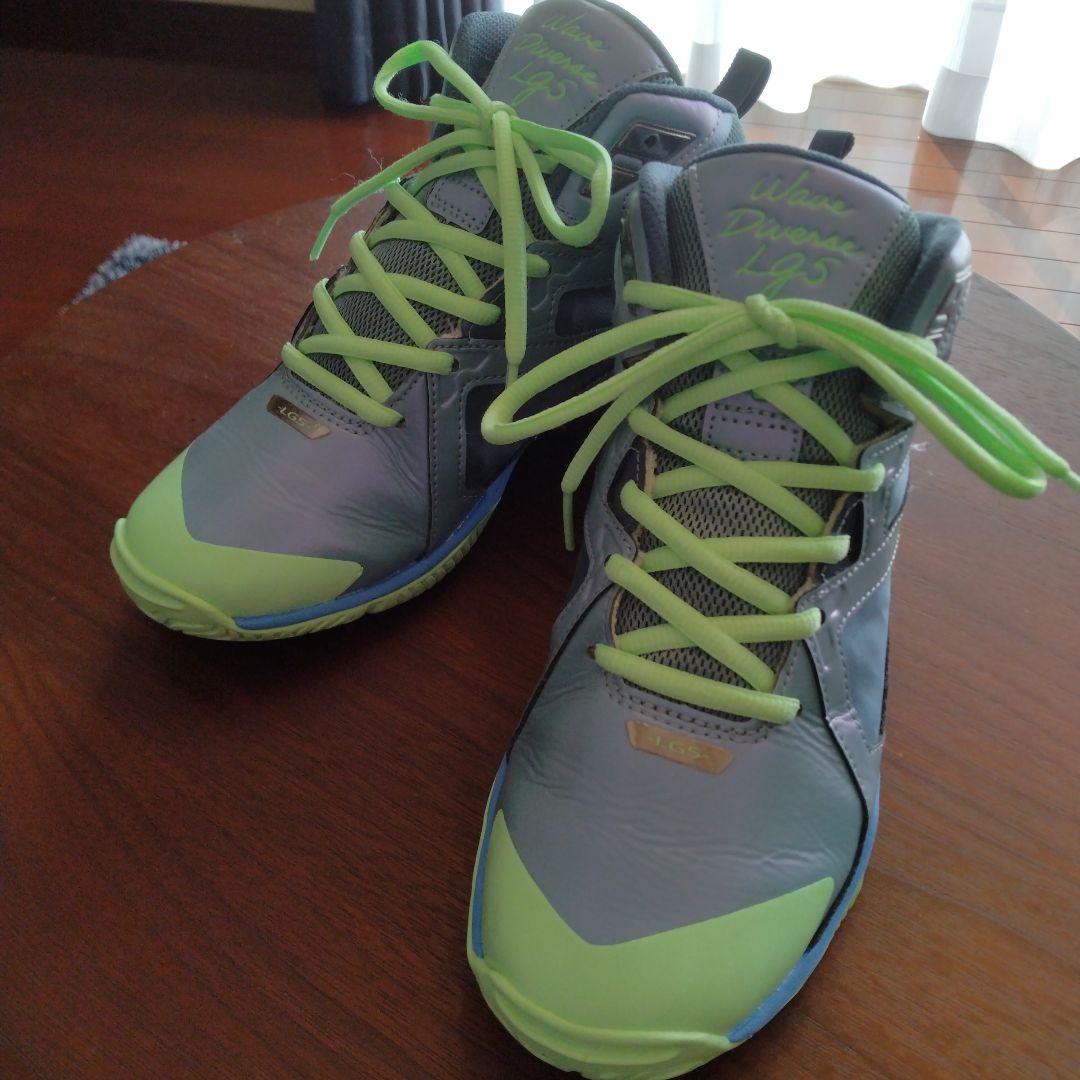 MIZUNO ウェーブダイバース LG5