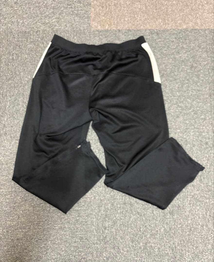 朝日大学　ジャージ上下セット