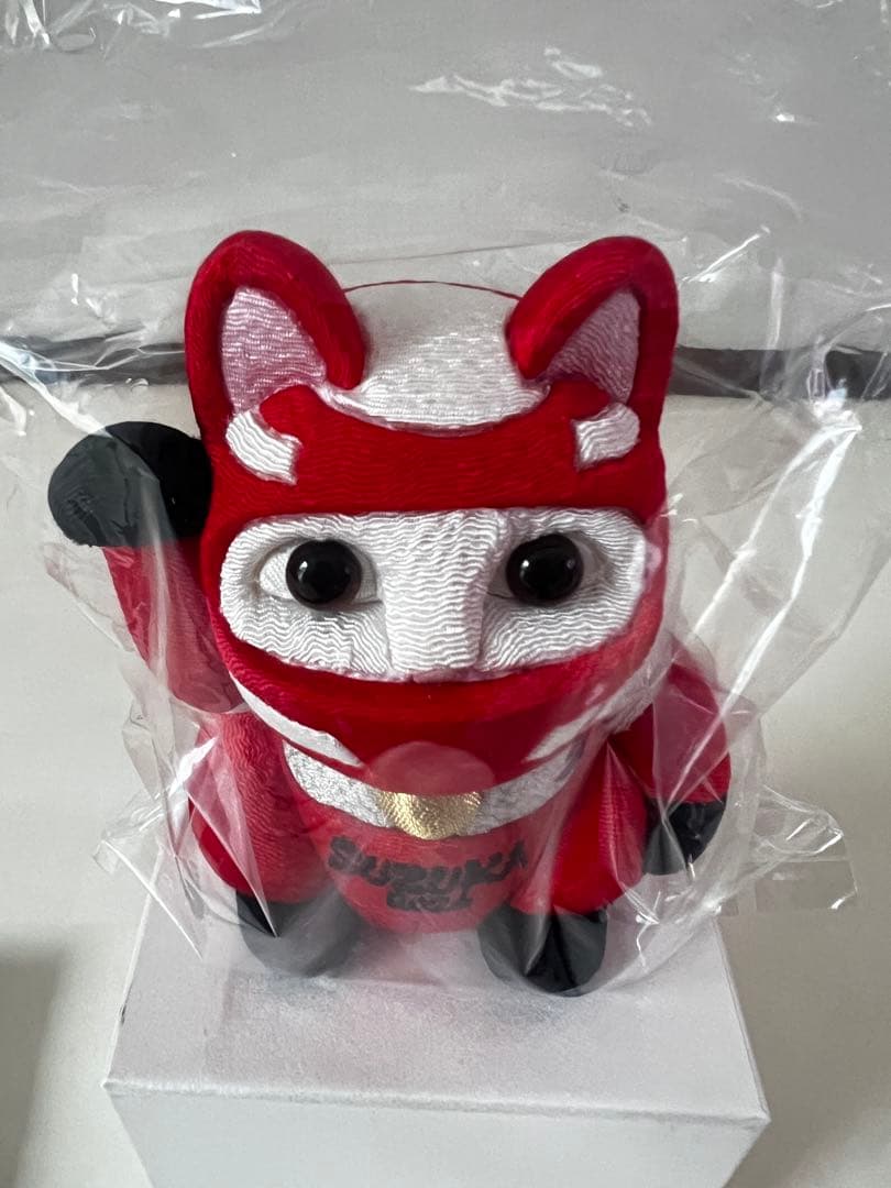 F1鈴鹿サーキット日本グランプリ限定招き猫赤サイズ中 SUZUKAレーシングねこ