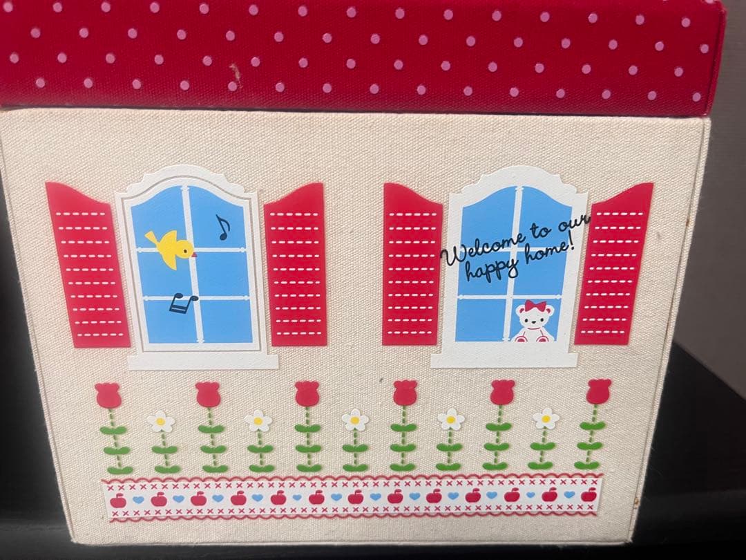 新品　サンリオ　ハローキティ　レアHELLO KITTY 家形収納　BOX