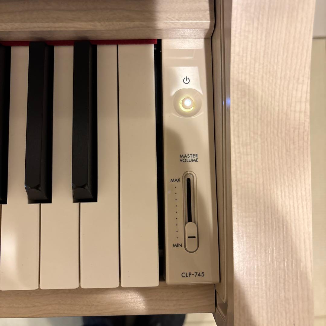 2022年製 YAMAHA CLP-745WA クラビノーバ