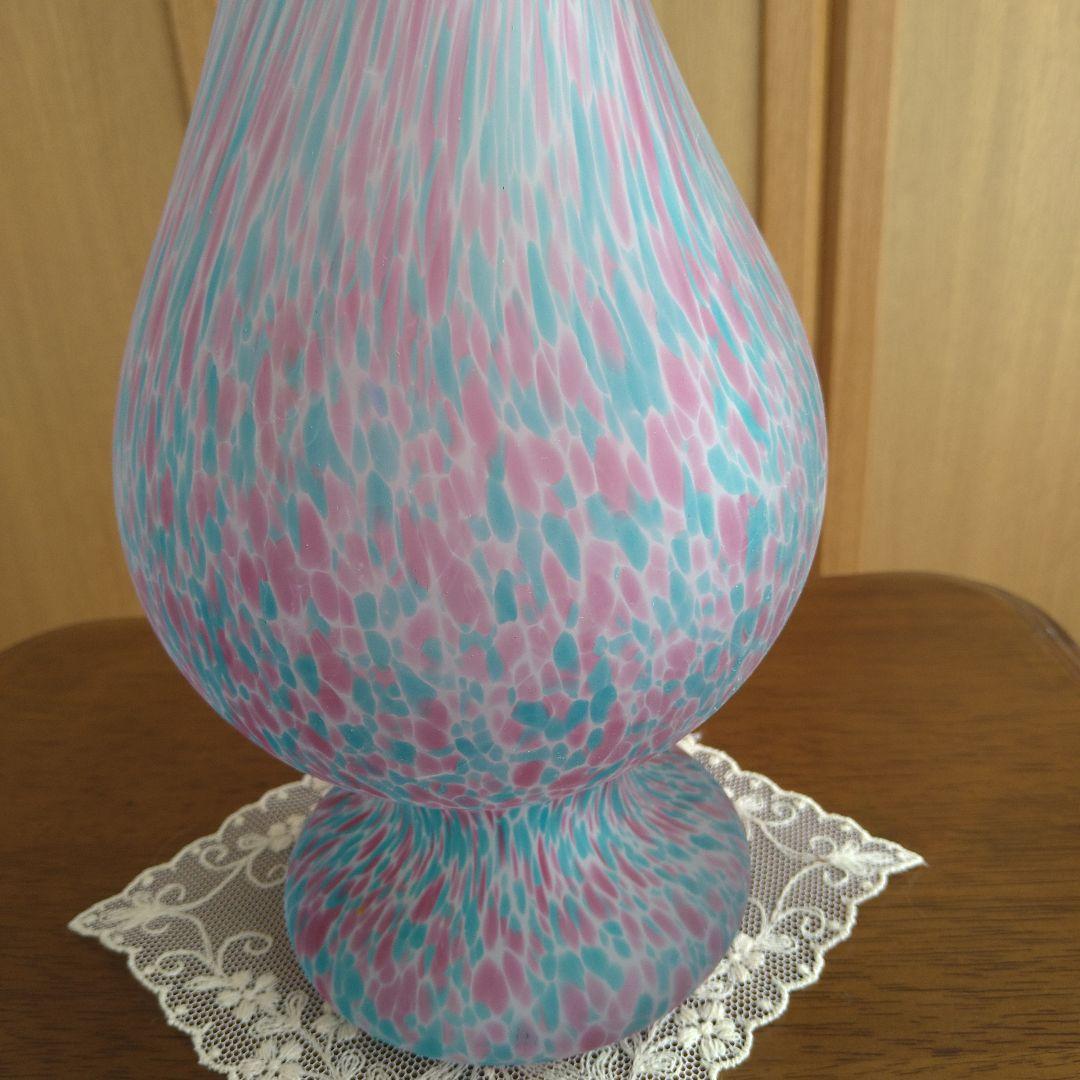 未使用　専用箱あり　ガラス製フラワーベース　花瓶　花器