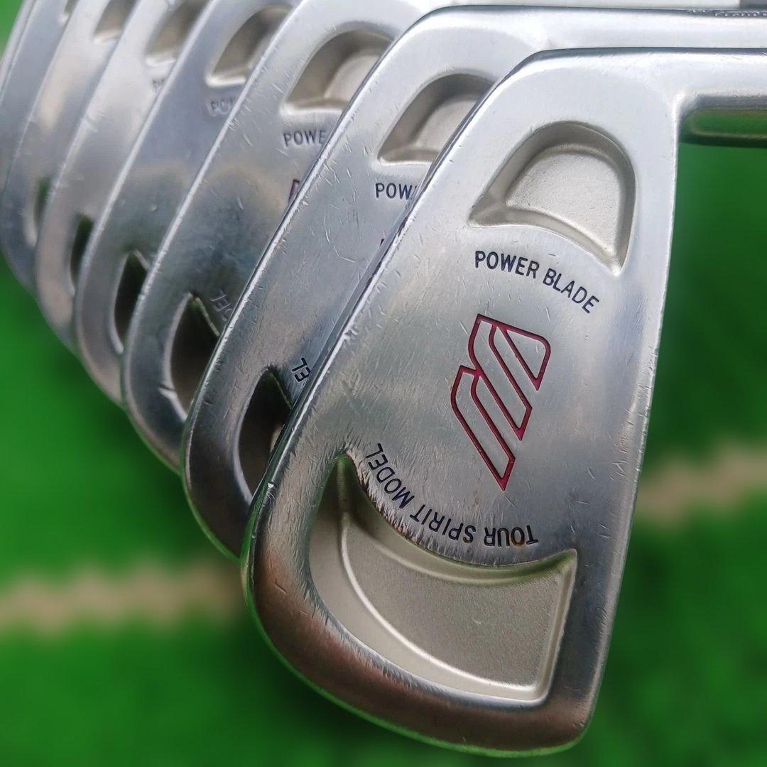 R*様 BETTINARDI ゴルフバッグ・キャディバッグ　『おまけ』付き！