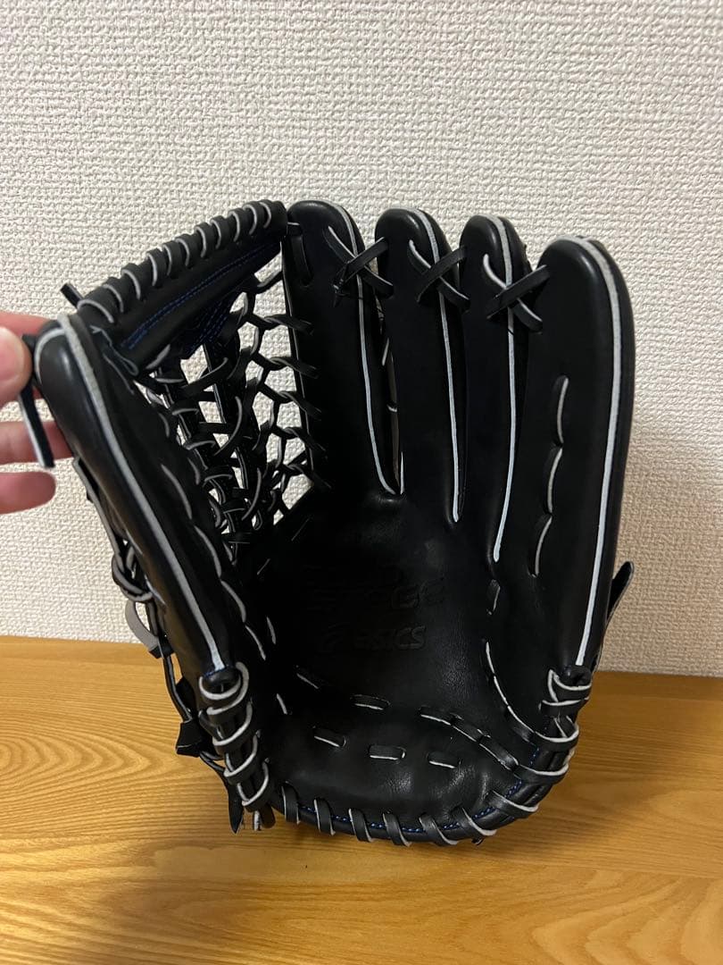 アシックス　硬式グラブ　ゴールドステージ　外野手用　3121A398 ブラック