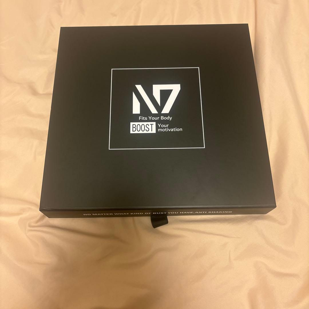N7 スポーツブラ