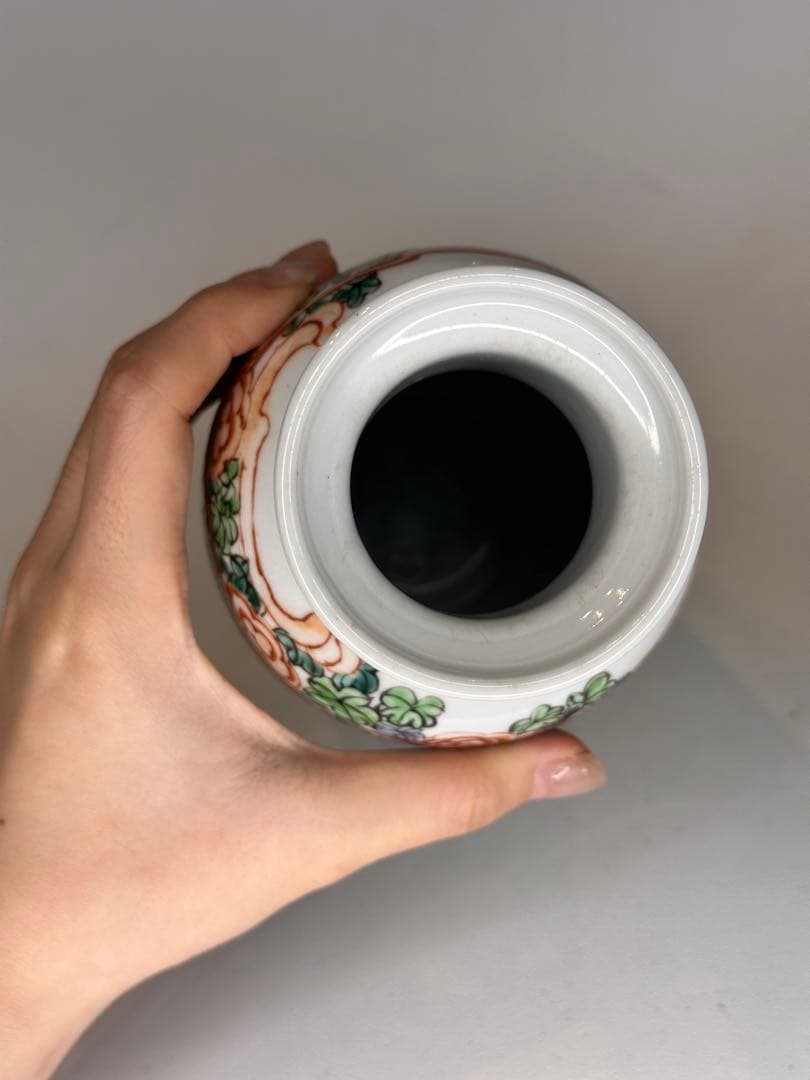 康熙葉子款 底部款識 人物童子戯図 彩絵 花瓶 中国古美術 时代物