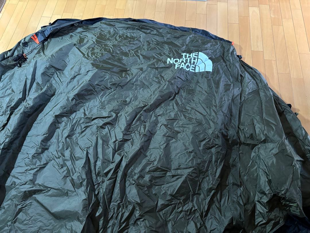 THE NORTH FACE EVACARGO 2　FOOTPRINT付
