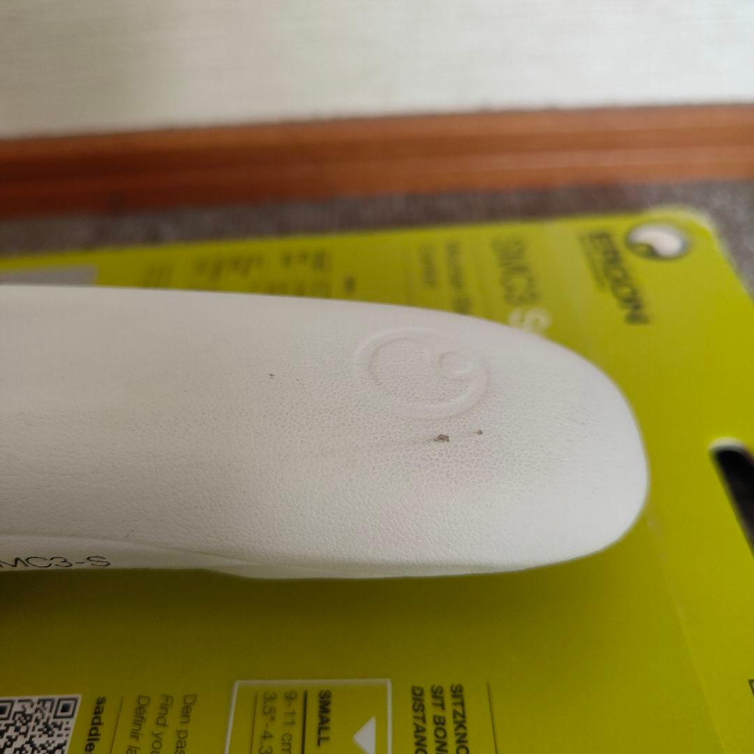 ERGON サドル SMC3-S PRO ホワイト 未使用
