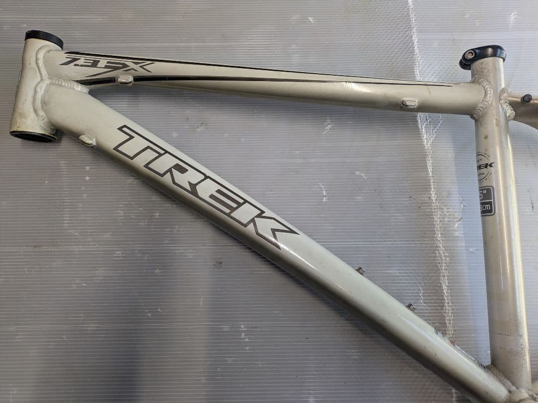 TREK クロスバイクフレームセット