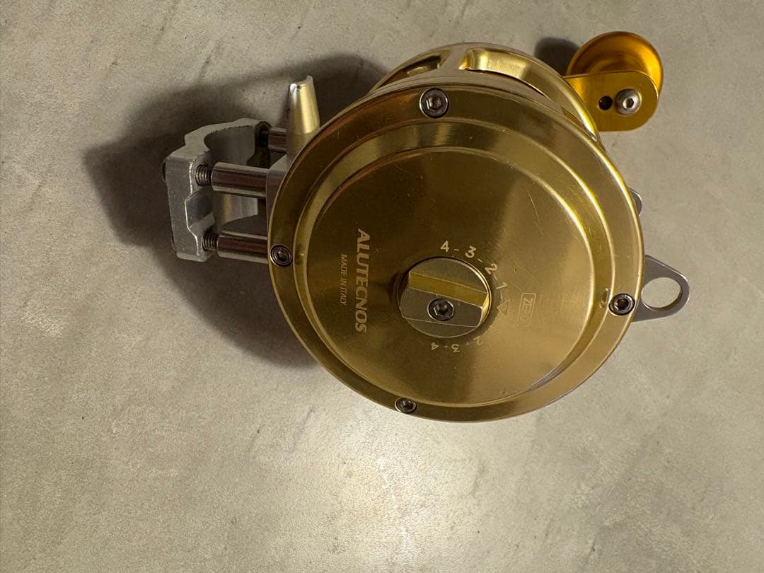 アルテクノス　アルバコア 20 ALUTECNOS Albacore 20