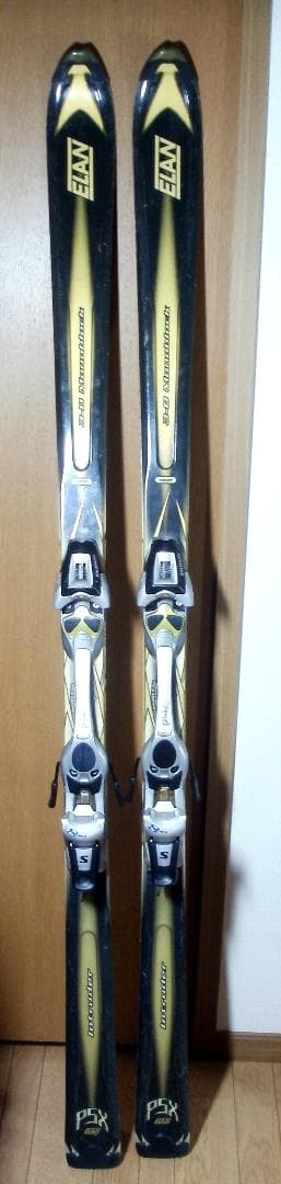 「一気に　凄腕気分」カービングスキー　ELAN168ｃｍ　メンズ　サロモン800