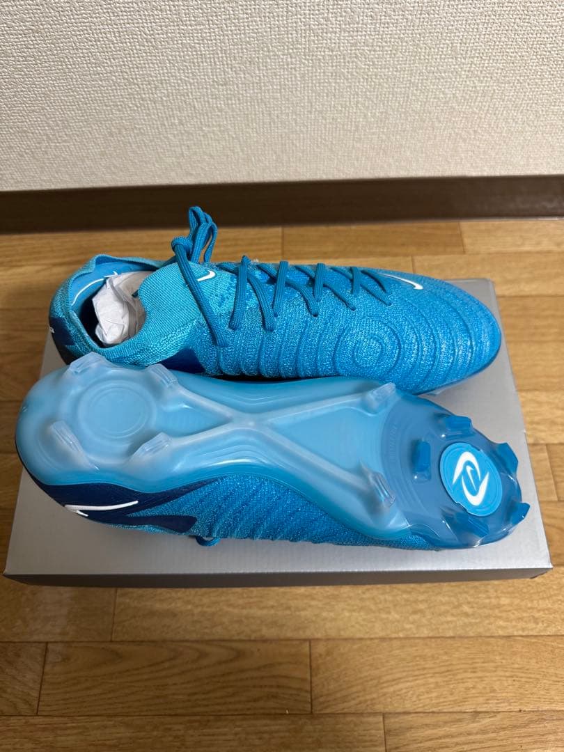ちはしょっぴー NIKE サッカースパイク ファントム エリート FG