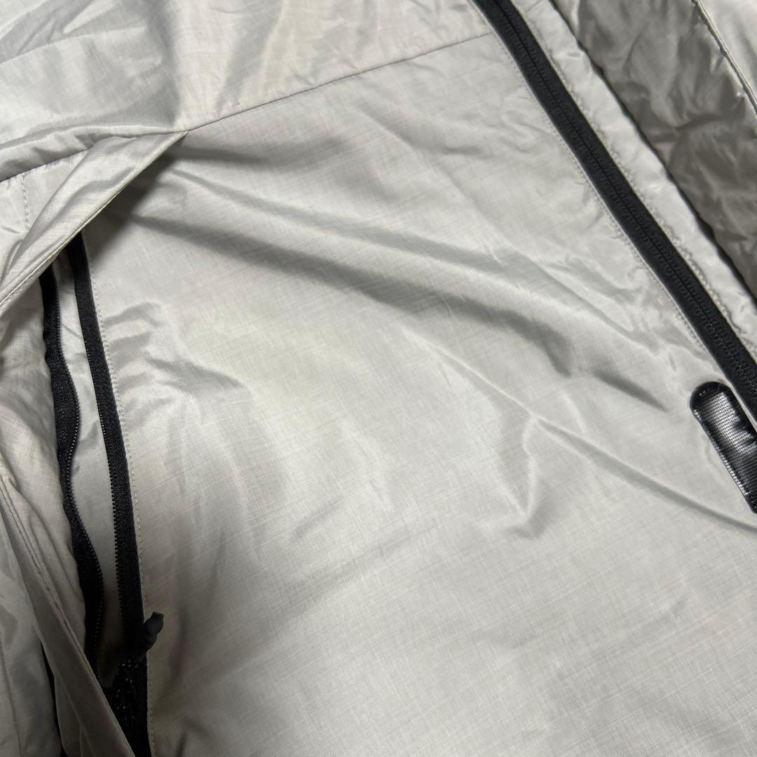 未使用品‼️adidasベンチコート光沢のあるグレー