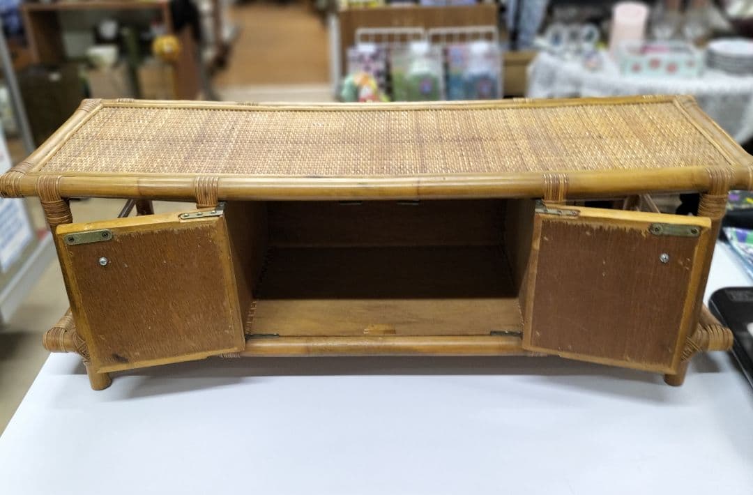 ラタン　ボード　キャビネット