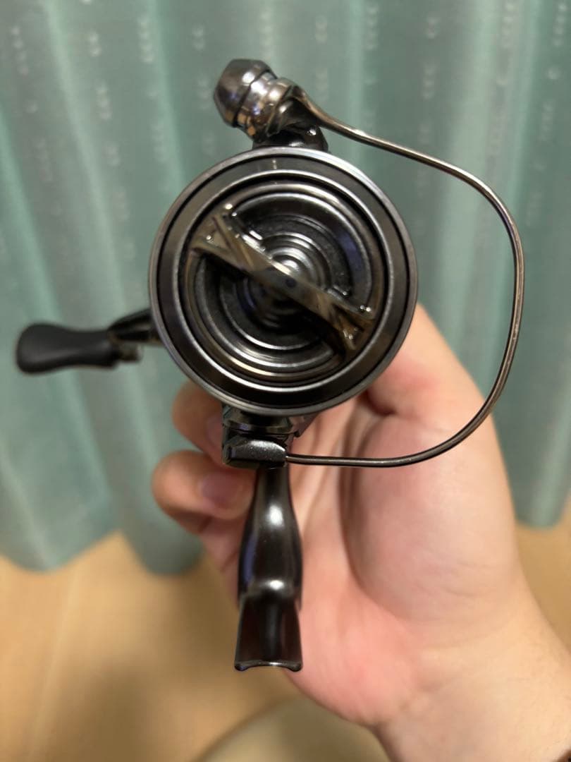 シマノ　２５コンプレックスＸＲ　Ｃ２５００Ｆ４　ＸＧ　ＳＨＩＭＡＮＯ