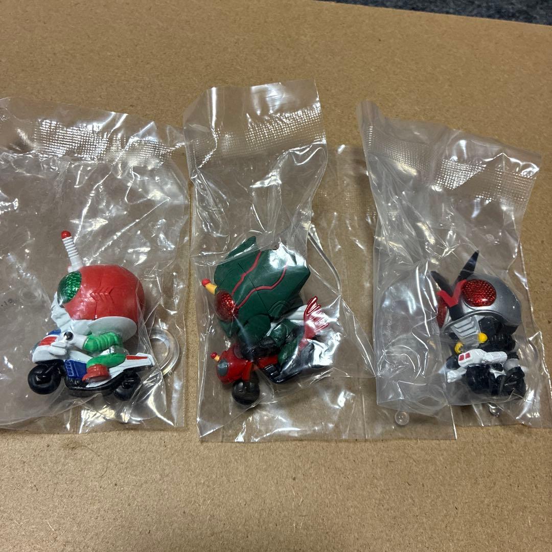 仮面ライダー アクションライド 仮面ライダーＶ3 アマゾン　ライダーＸ