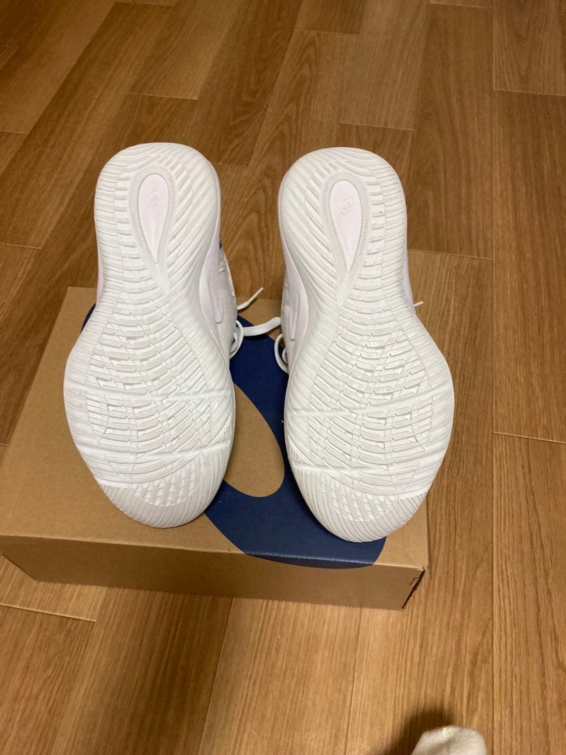 asics バスケットボールシューズ ホワイト/ブルーノバサージ3