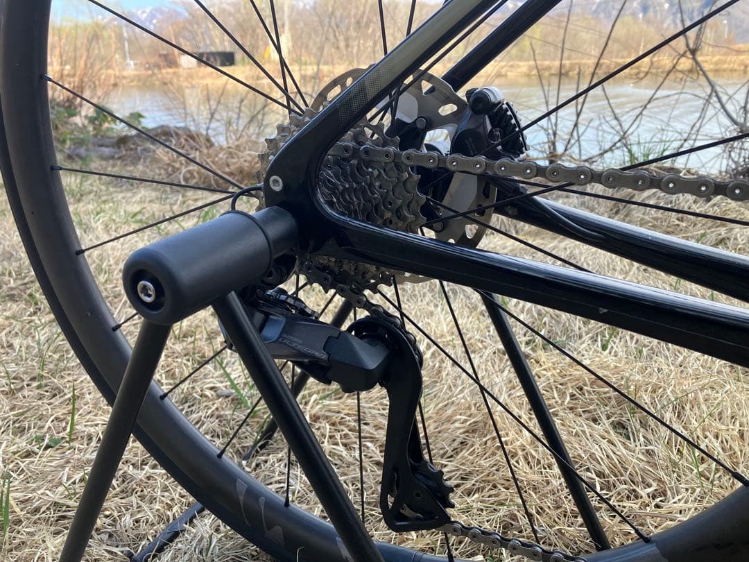 23Cannondale SynapseRLE2Di2 r8100カスタム車両
