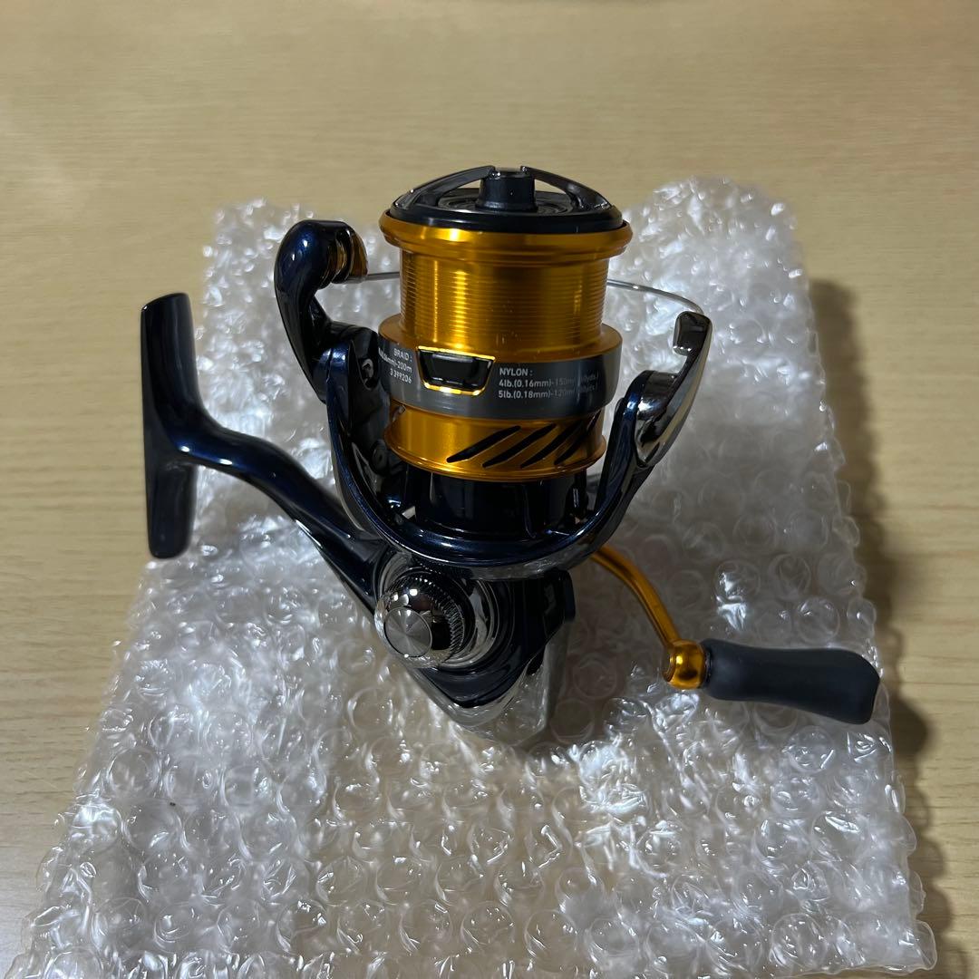 Daiwa 24レブロス　LT2500S-XH