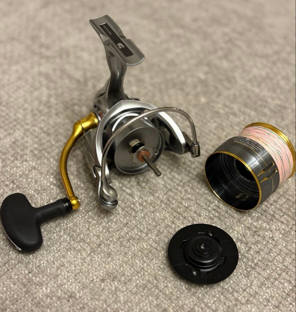 「美品」 DAIWA ダイワ フリームス FREAMS LT 4000D-CXH