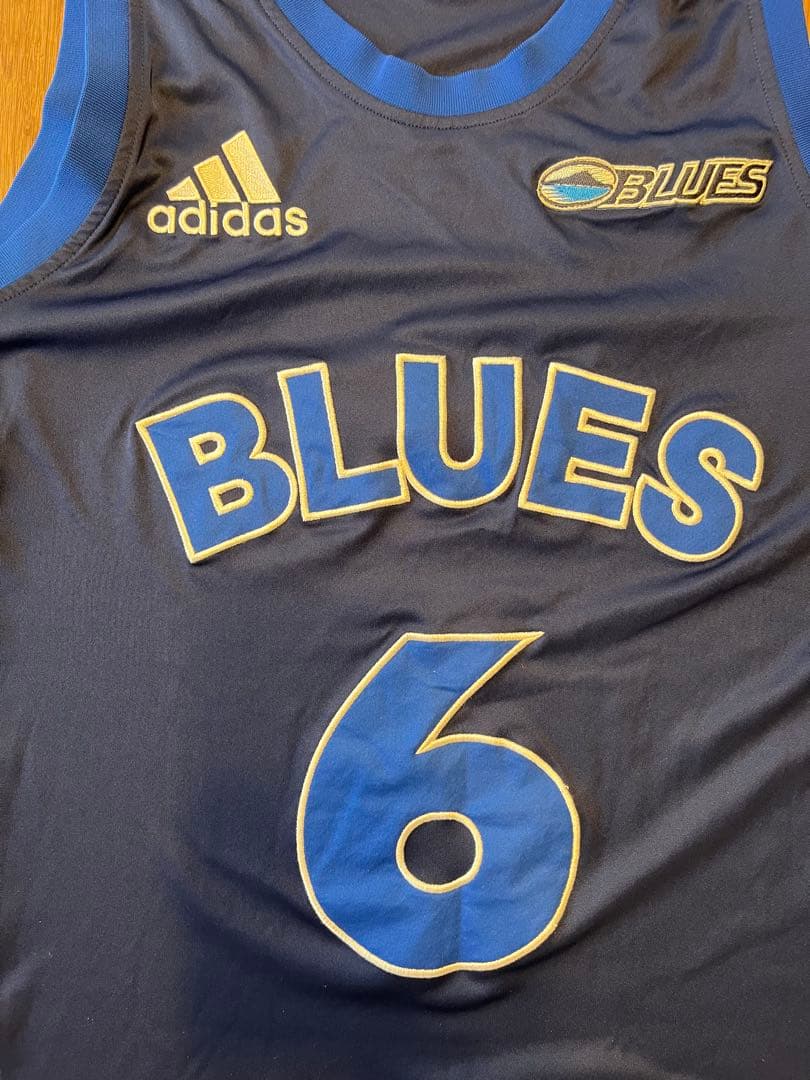 SUPER RUGBY BLUES バスケシングレット M