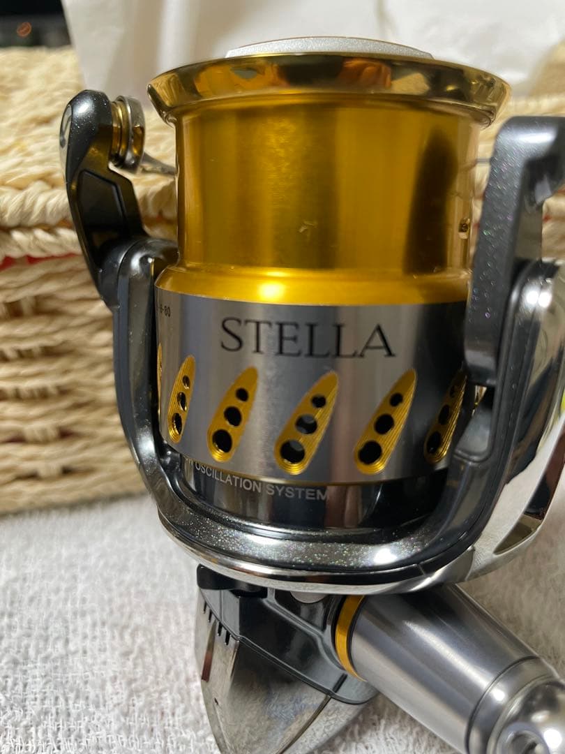 SHIMANO STELLA 2500CS スピニングリール