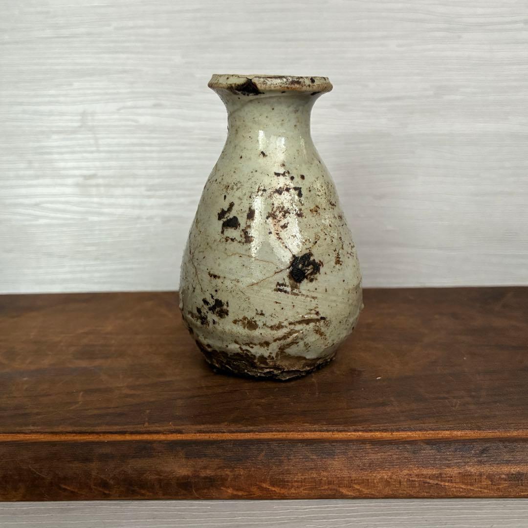 【骨董】小壺　小徳利 虫喰い 貫入 置物　古道具　斑釉　唐津風？インテリア　置物