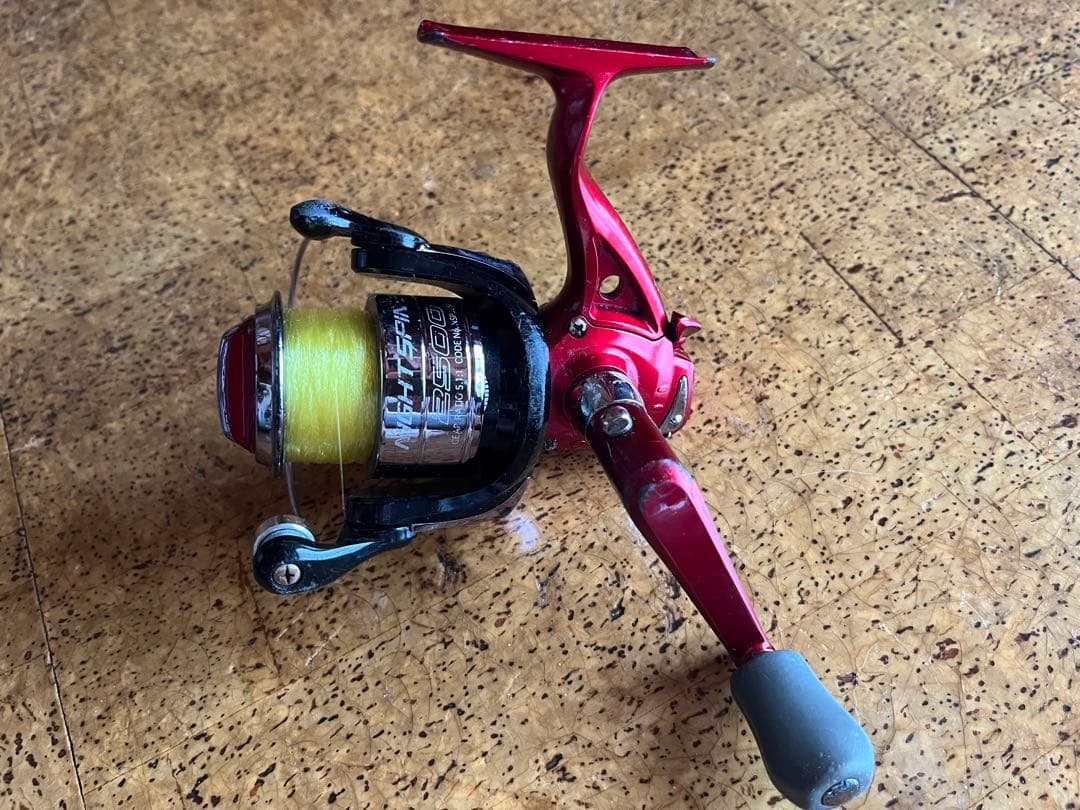 スピニングリール 2個まとめ売り