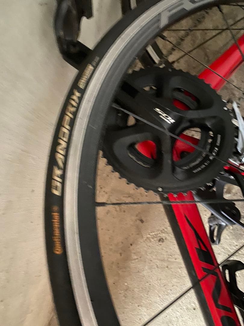 ANCHOR RL8 レーシング赤いロードバイク Shimanoホイール付き