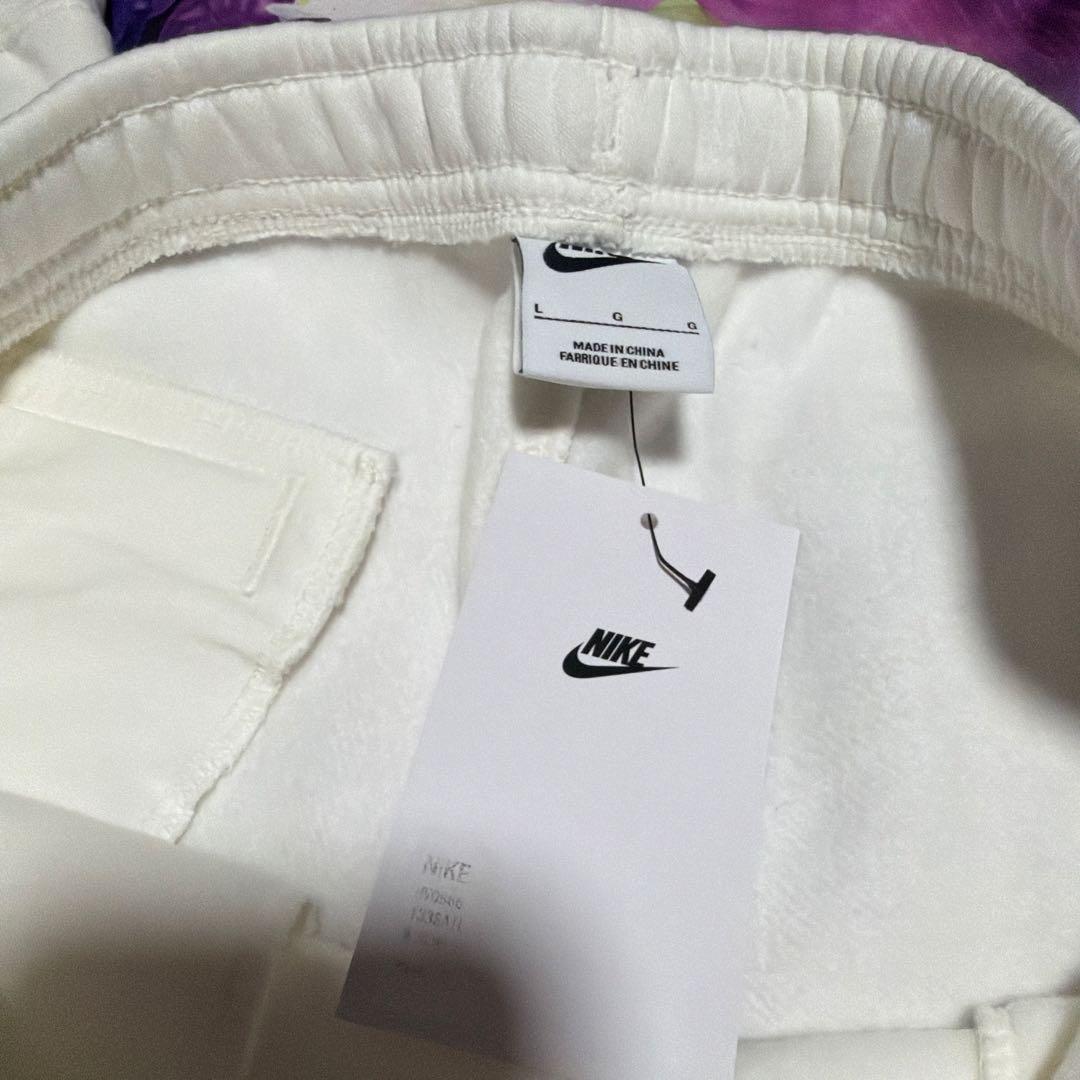 【新品タグ付き】Nike♦︎ナイキスエット上下セットアップ♦︎