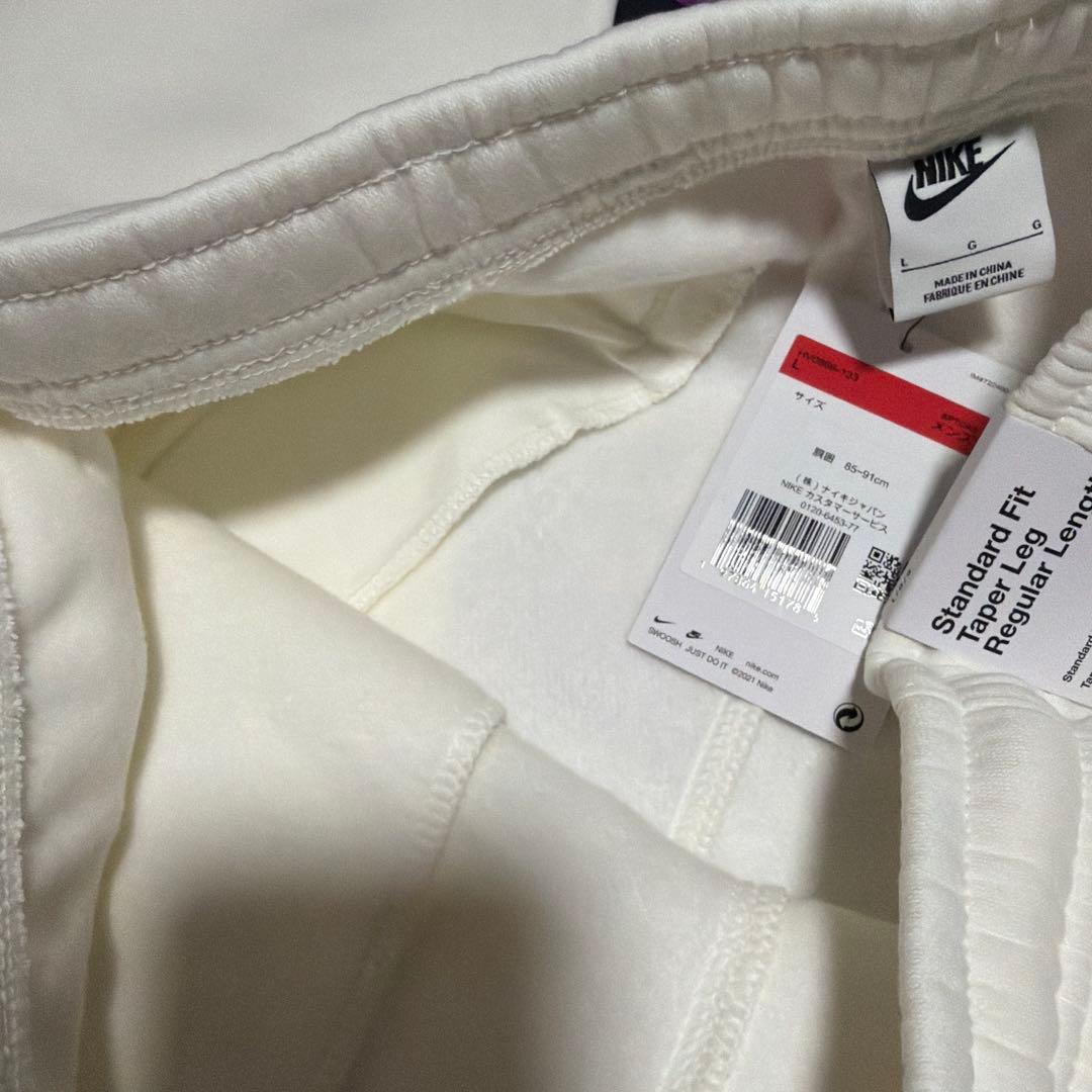 【新品タグ付き】Nike♦︎ナイキスエット上下セットアップ♦︎