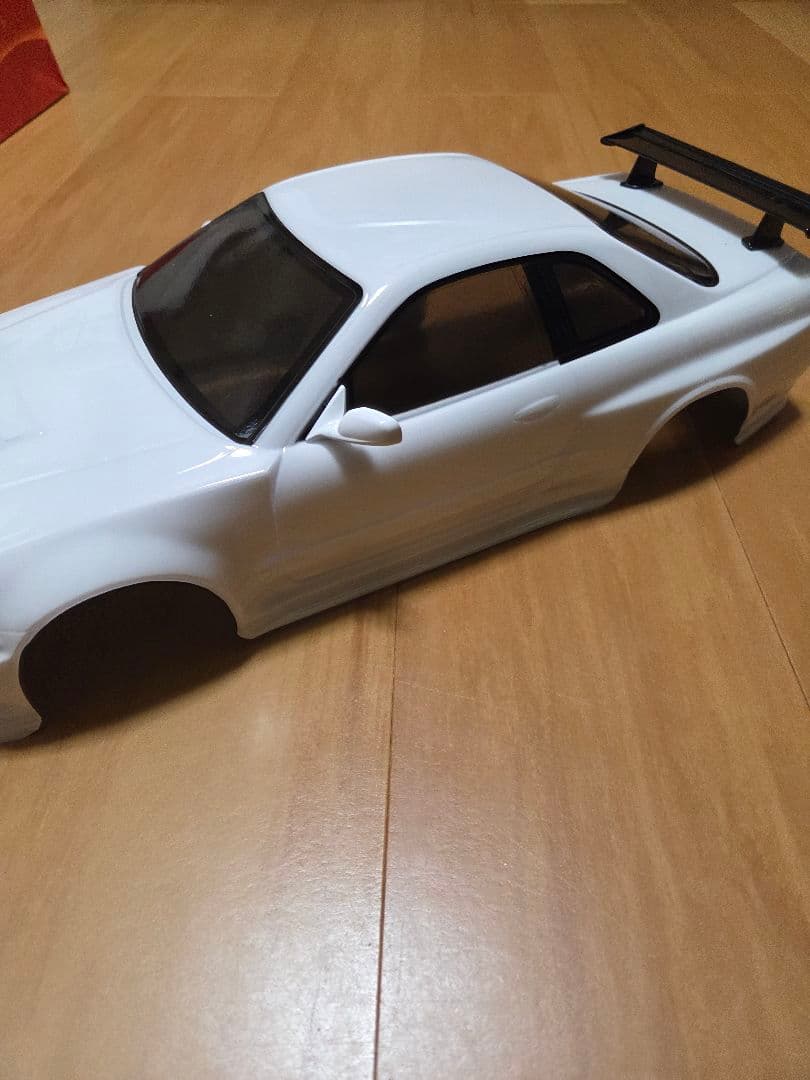 タミヤ　 ニスモ R34 GT-R Z-tune ラジコンボディ　パールホワイト